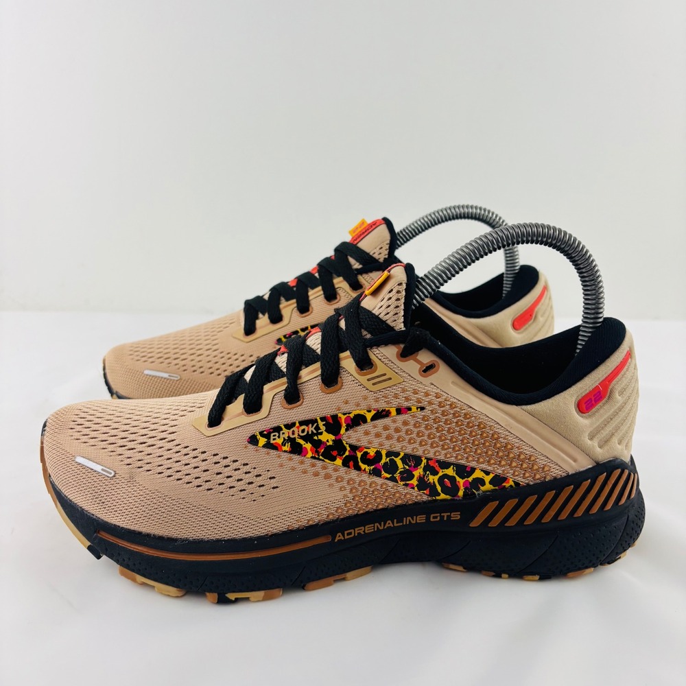 Brooks Adrenaline GTS 22 Running Shoes Tan Leopard Black Women 1203531B269 Sz 8
